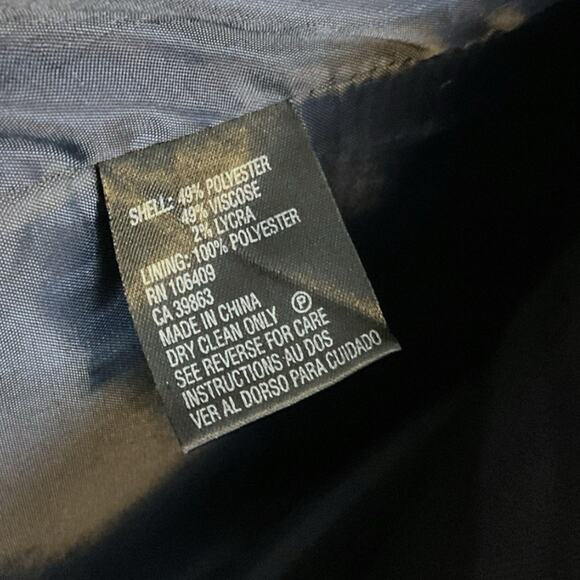 Tahari Navy Blue Subtle Stripe Blazer Jacket Women's Sz 10P Pockets Career - Picture 11 of 11